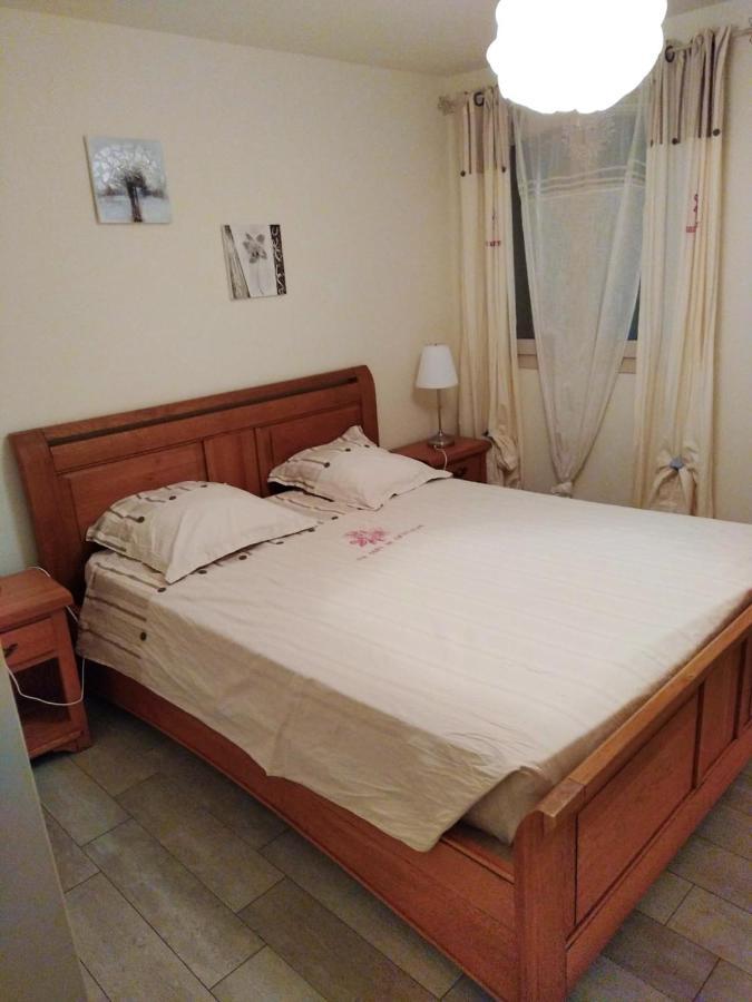 Maison Accueillante A Nant Avec Piscine Partagee Екстер'єр фото